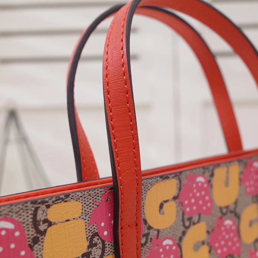 Gucci 21 x 20 x 10 cm