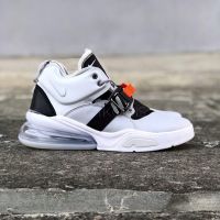 Nike  Air Force 270 Wolf Grey