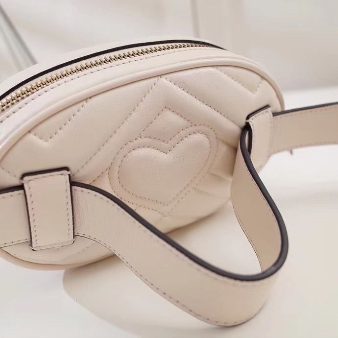 Поясная сумка Gucci Marmont GG