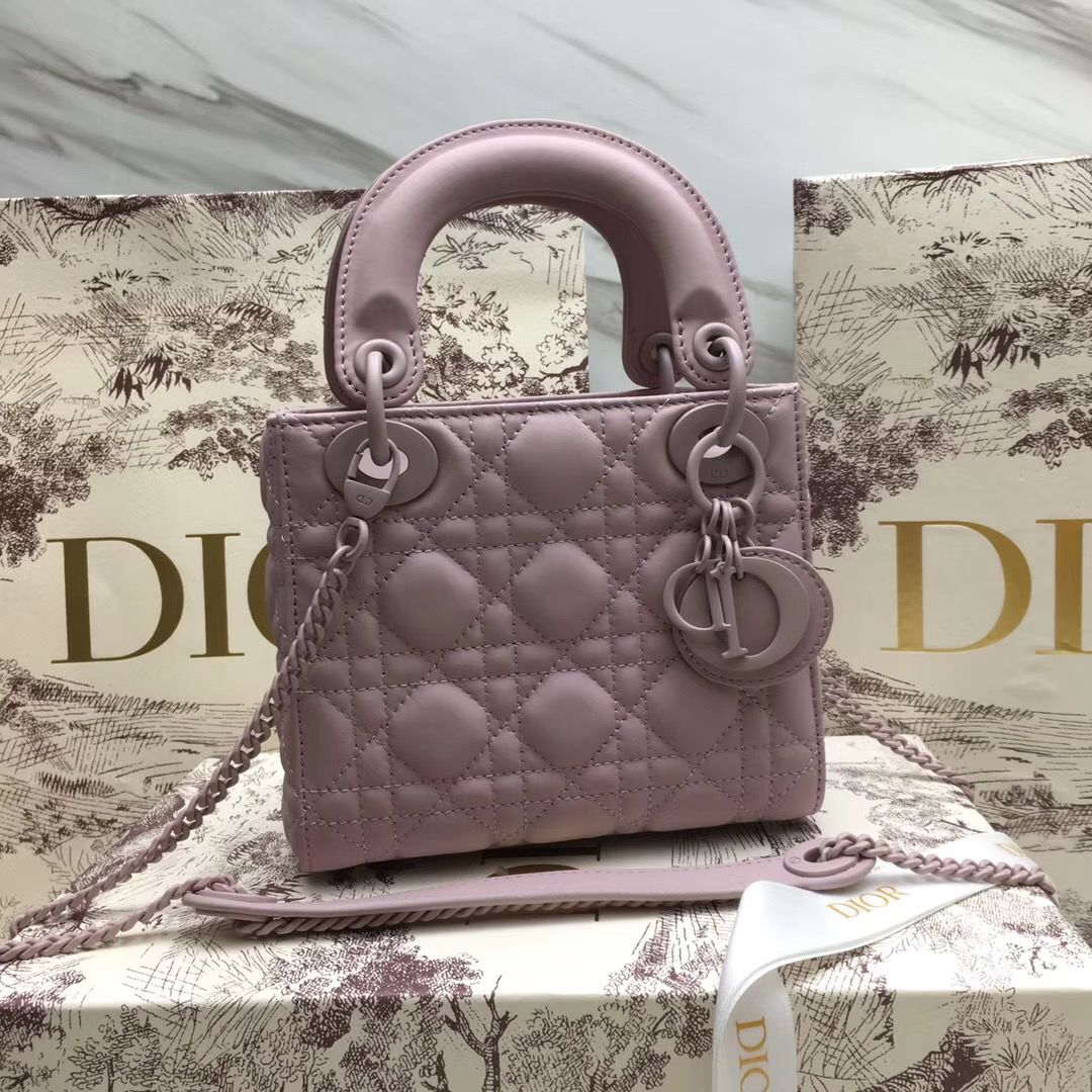 Lady Dior Mini 17 cm