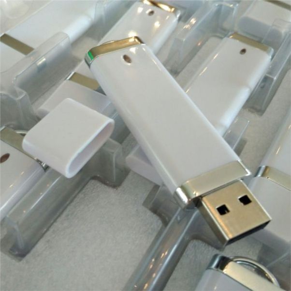 Белые флешки Лайт 8Gb