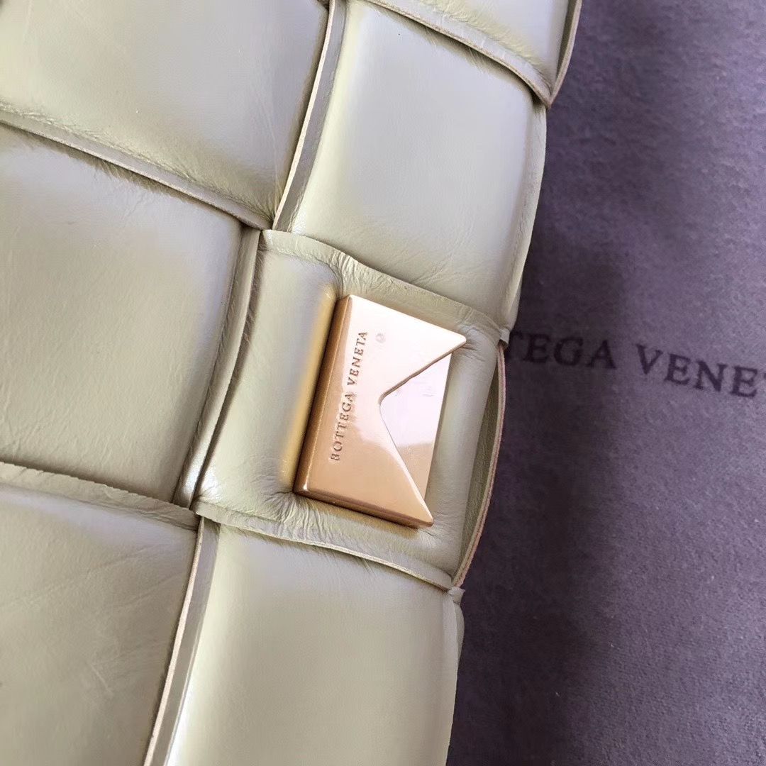 Bottega Veneta Cassette