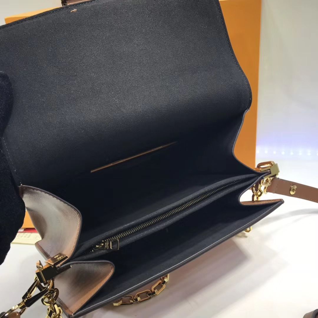 Louis Vuitton DAUPHINE 25 cm