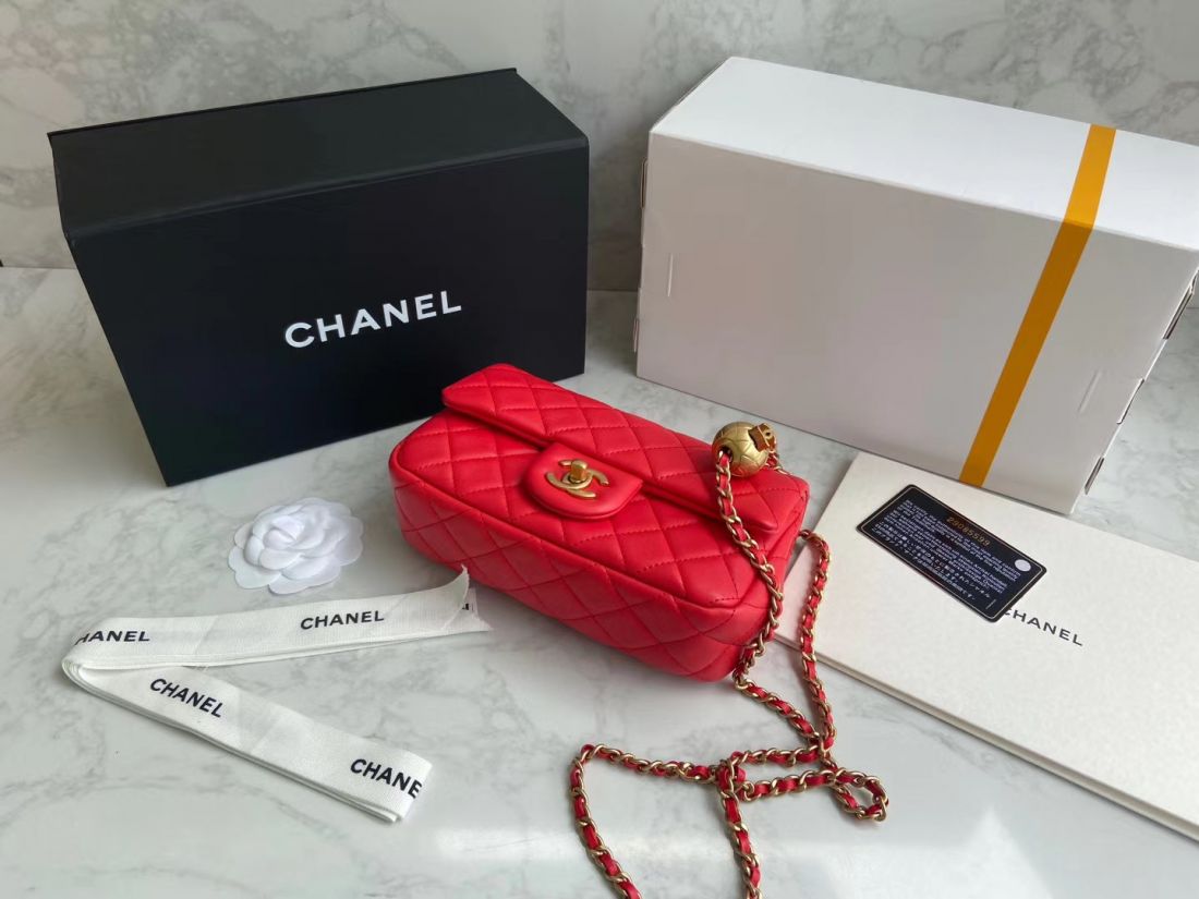 CHANEL Shoulder Flap Bag 20 cm