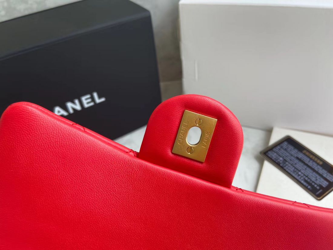 CHANEL Shoulder Flap Bag 20 cm