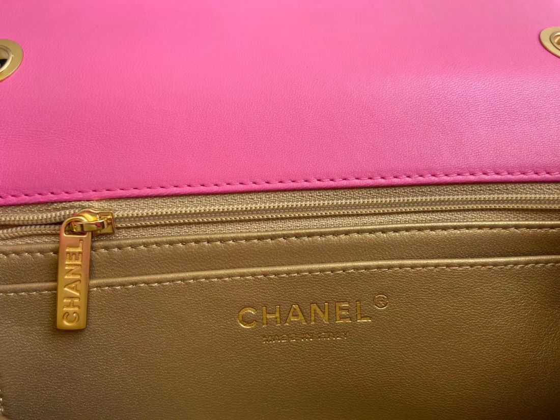 CHANEL Shoulder Flap Bag 20 cm