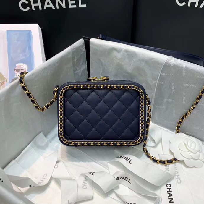 Клатч Chanel 19 cm