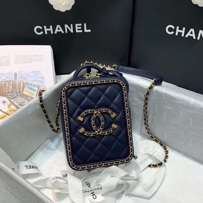 Клатч Chanel 19 cm