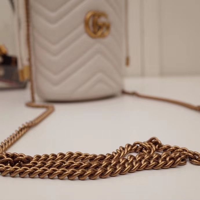 Gucci Marmont GG 19 cm