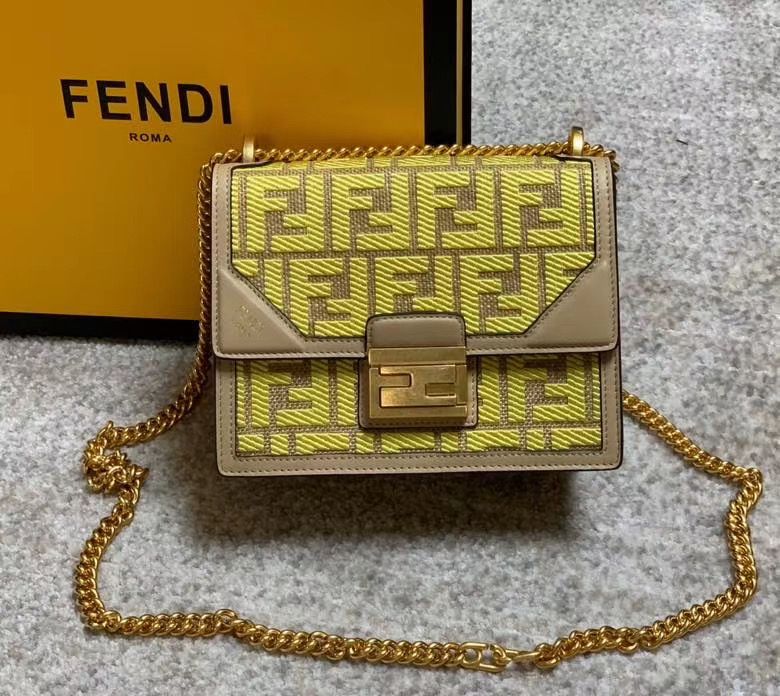 Fendi 19 cm