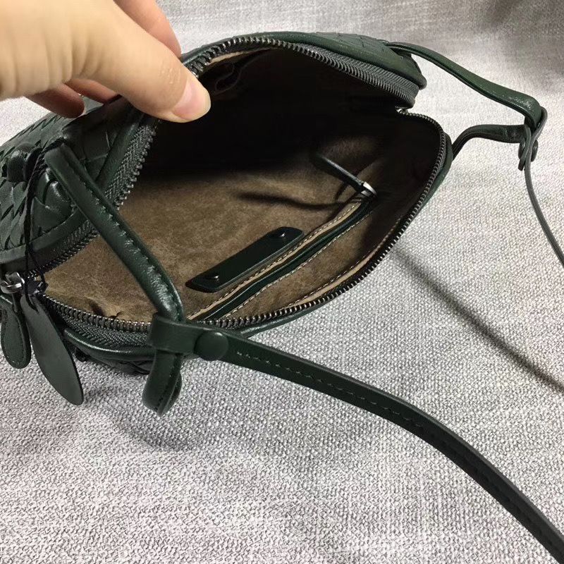 Bottega Veneta 23 cm на одном замке