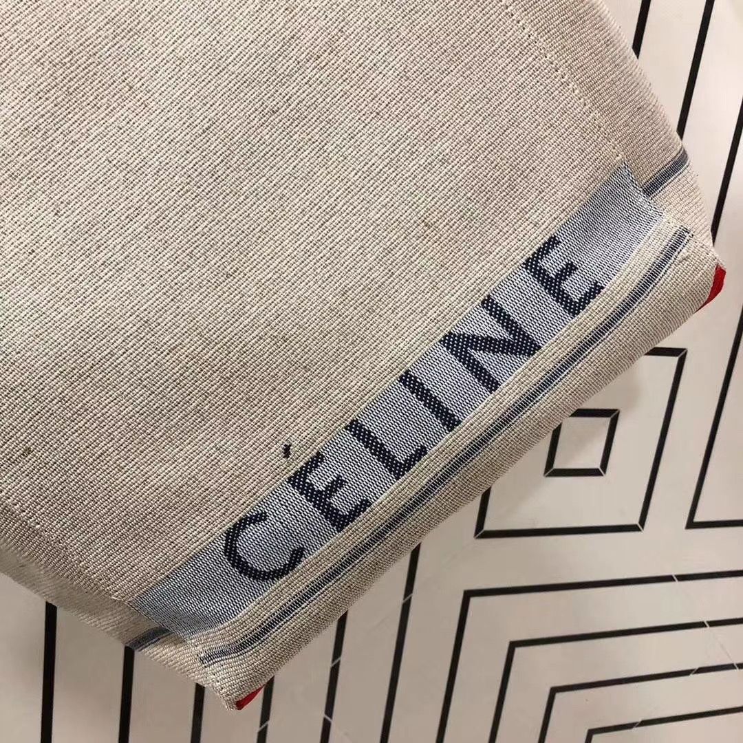 Celine Cabas Phantom 29 cm