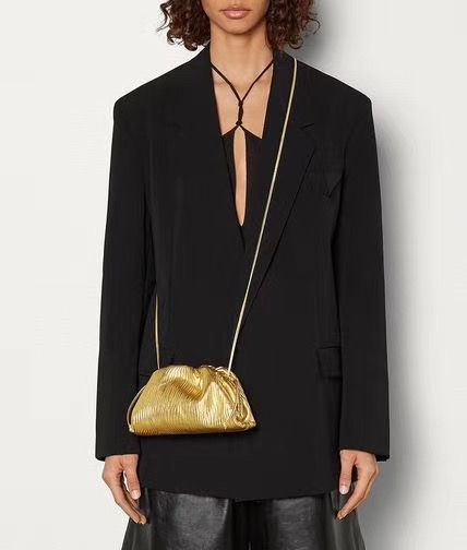 Bottega Veneta The Pouch 22 cm