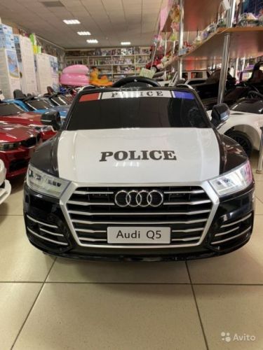 Электромобиль Audi Q5 Police