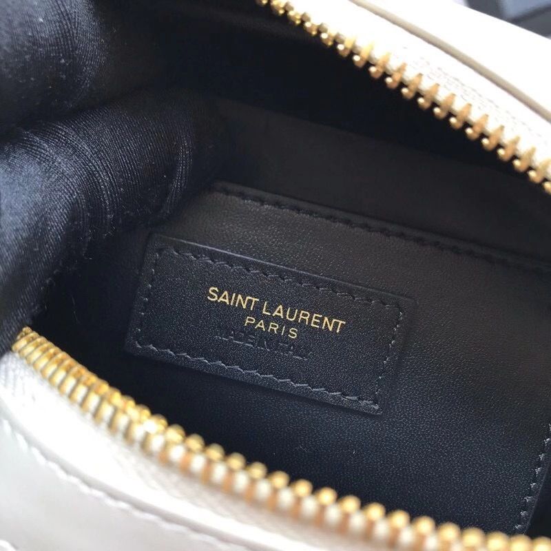 YSL 19 cm