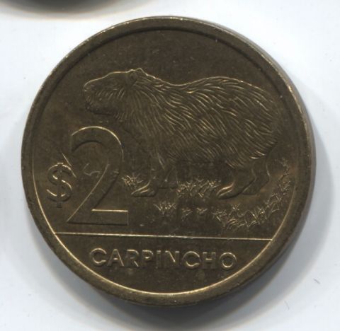 2 песо 2011 Уругвай