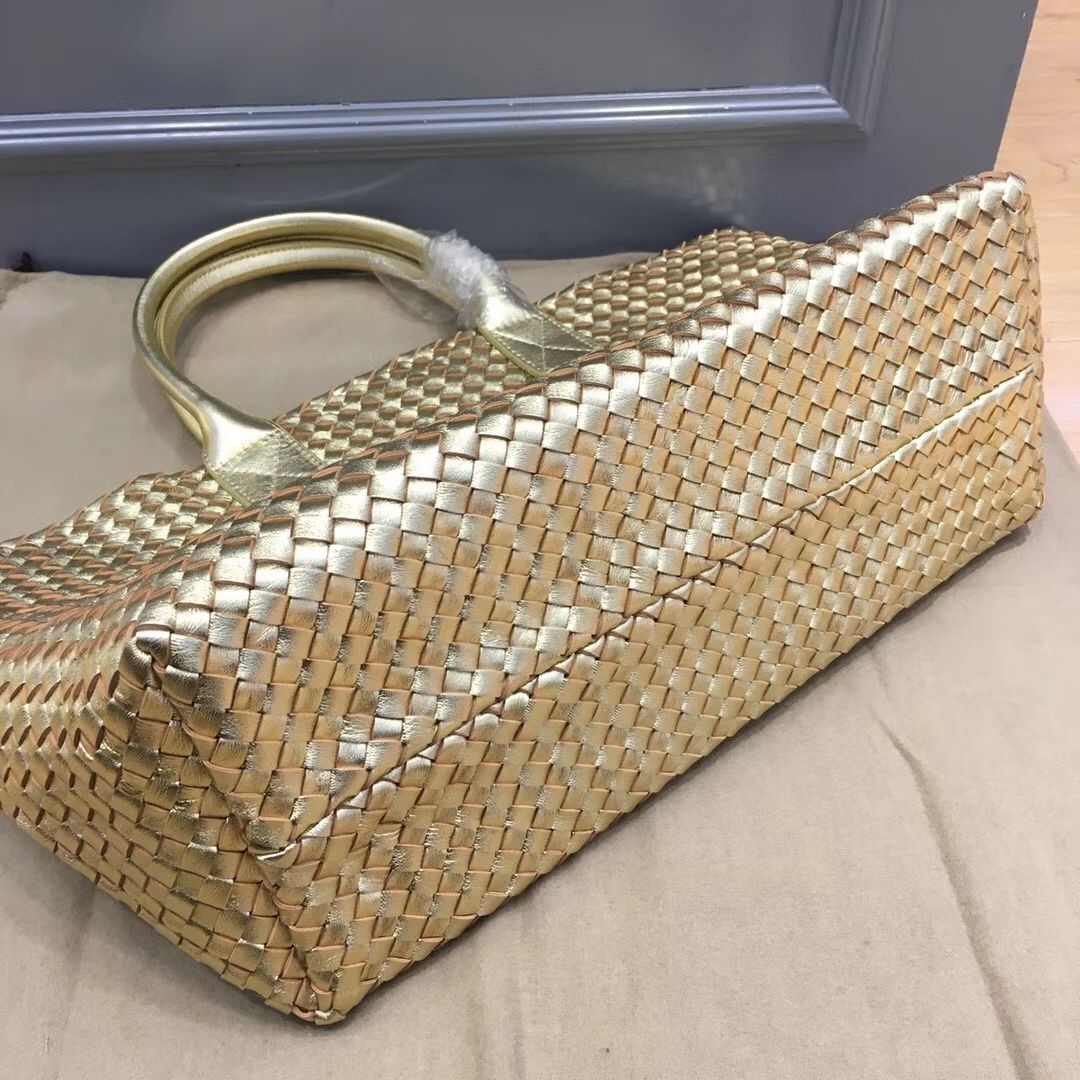 Bottega Veneta Cabat 40 cm