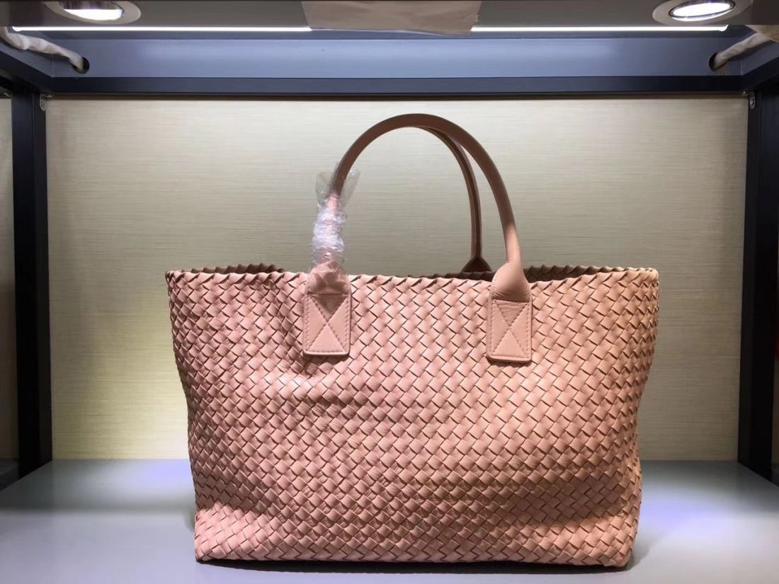 Bottega Veneta Cabat 40 cm