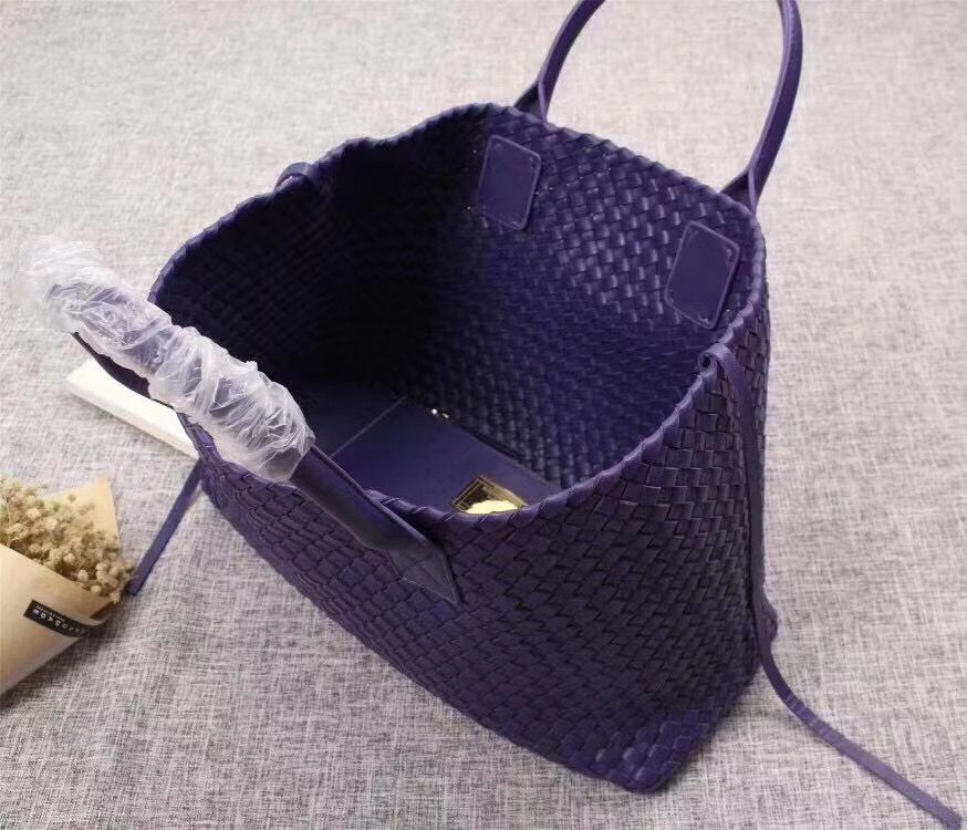 Bottega Veneta Cabat 40 cm