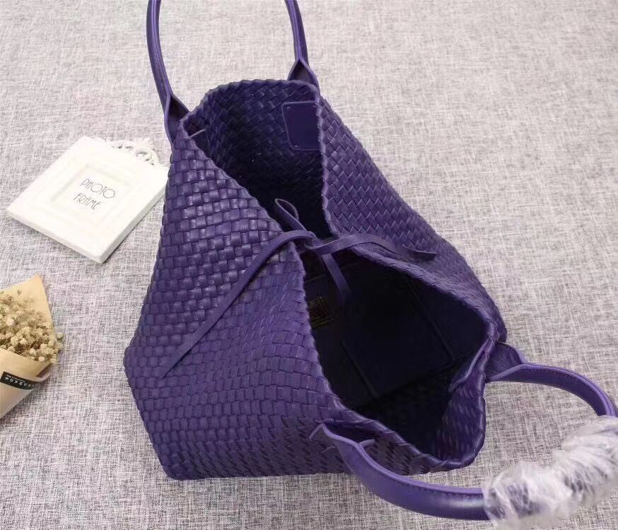 Bottega Veneta Cabat 40 cm