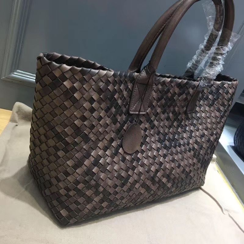 Bottega Veneta Cabat 40 cm