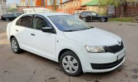 Прокат авто Skoda Rapid 2017 г. в Москве с доставкой к вашему дому или офису.