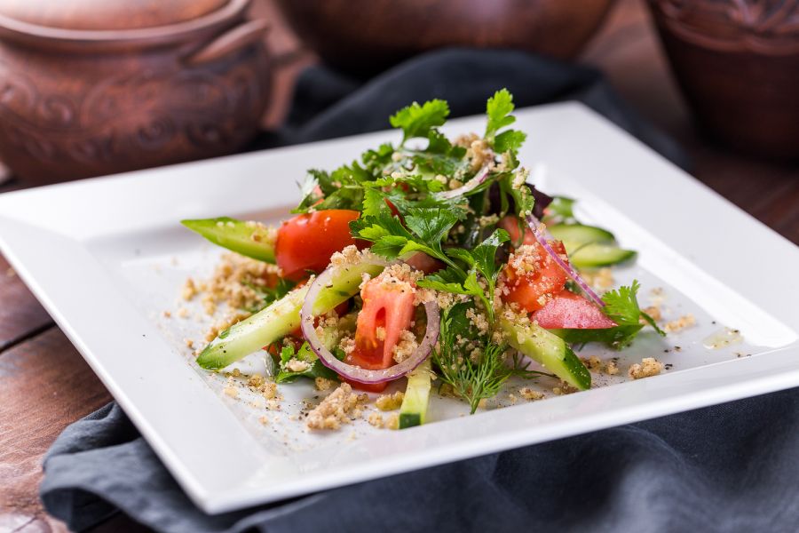 Салат по-грузински