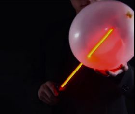 #НЕНОВЫЙ S-RAY - это Завораживающая связка Эффектов с Дымом, Лазером, Шёлком и Воздушным Шаром!