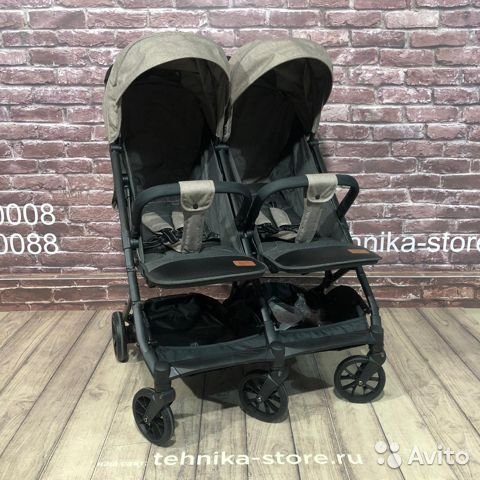 Коляска для двойни Carrello Presto Duo