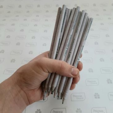 карандаши из переработанной бумаги
