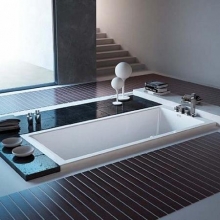 Акриловая ванна Jacuzzi Moove 9450-422A Акриловая ванна Jacuzzi Moove 9450-422A