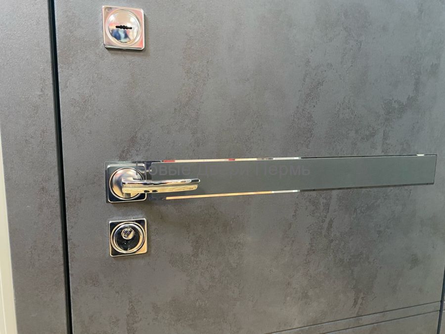 Сенатор Люкс 3К Входная дверь