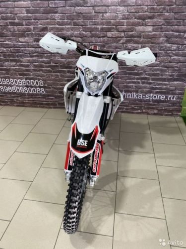 Кроссовый мотоцикл BSE Z4 250e 21/18 2020 год