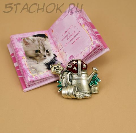 Брошь "Котик-садовод" цвет олова (Danecraft США)