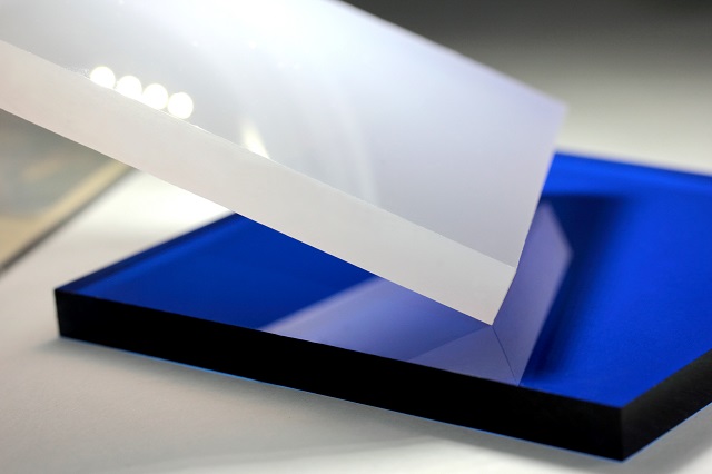 5 мм "КРИСТАЛЛ" лист-2,05х3,05м.