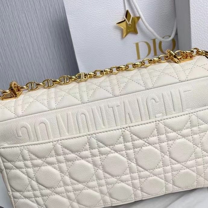 Dior Montaigne30 28 cm