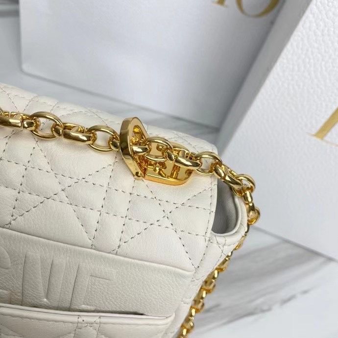 Dior Montaigne30 28 cm