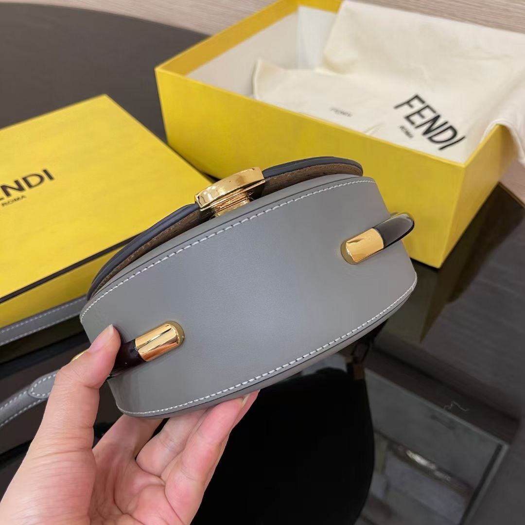 Fendi Moonlight 21x14x9 cm