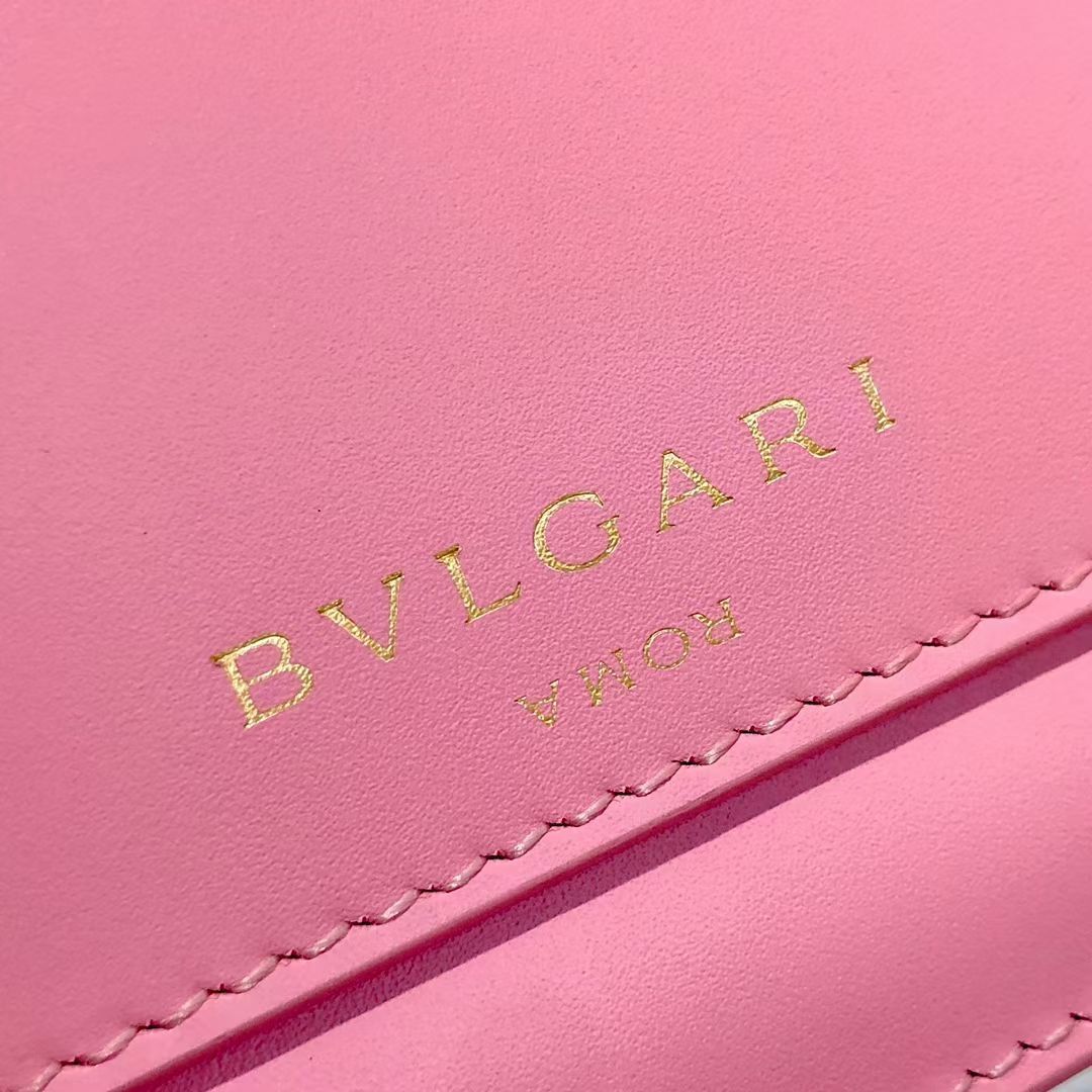 Bvlgari 18,5 cm