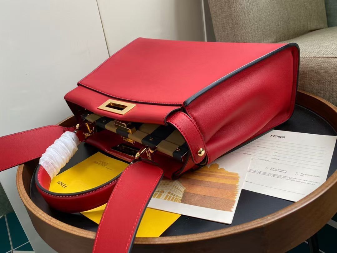 Fendi Peek-a-boo 33 cm