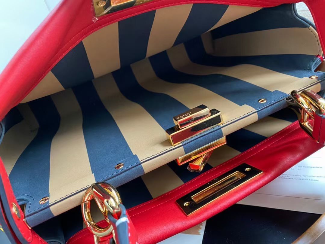 Fendi Peek-a-boo 33 cm