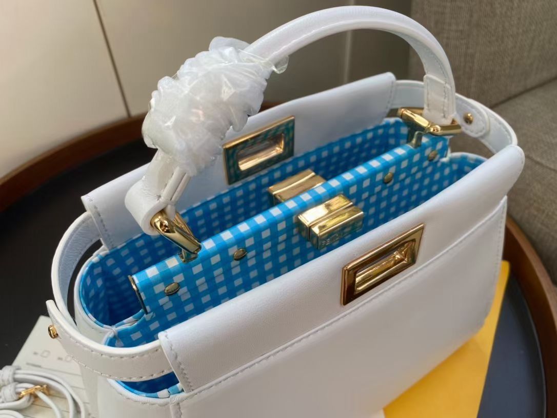 Fendi Peek-a-boo 23 cm