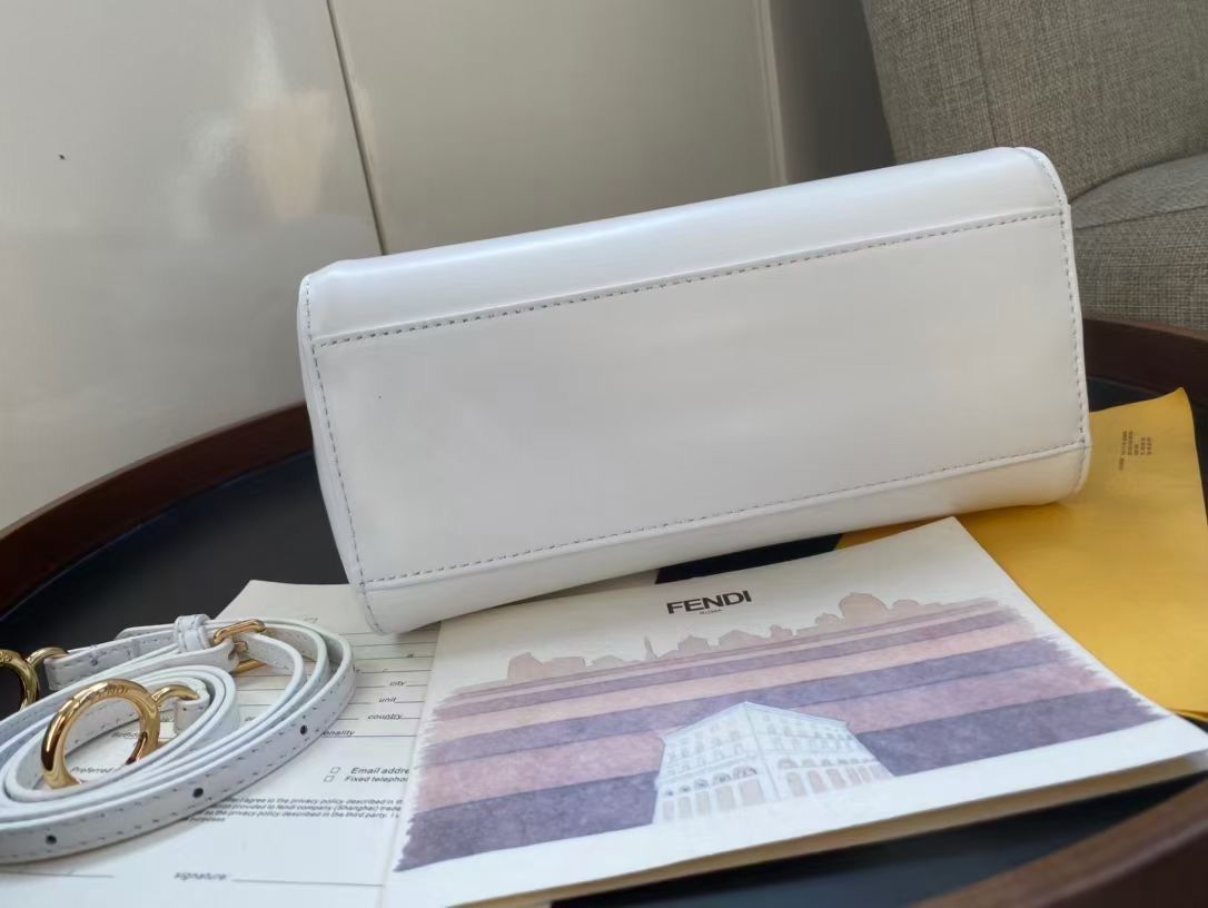 Fendi Peek-a-boo 23 cm