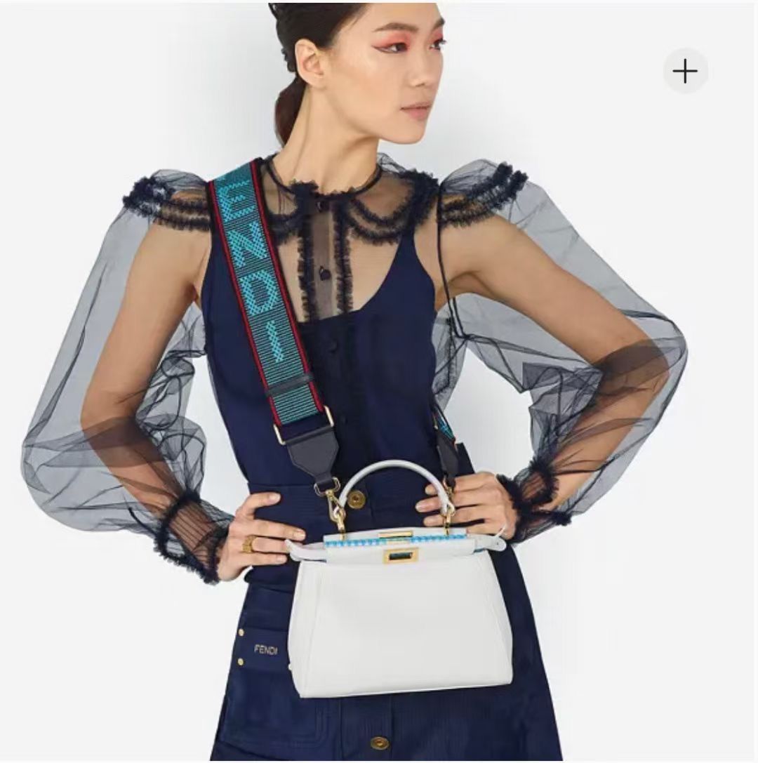 Fendi Peek-a-boo 23 cm