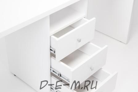 Маникюрный стол ДУО