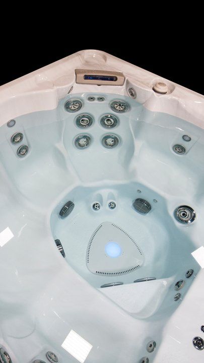 СПА бассейн с гидромассажем Hydropool Self Cleaning 670 Platinum 213х213 ФОТО