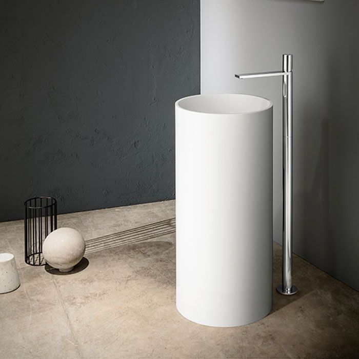 Изображение Напольный смеситель для раковины Fantini Milano 31 02 3036B с удлиненным изливом