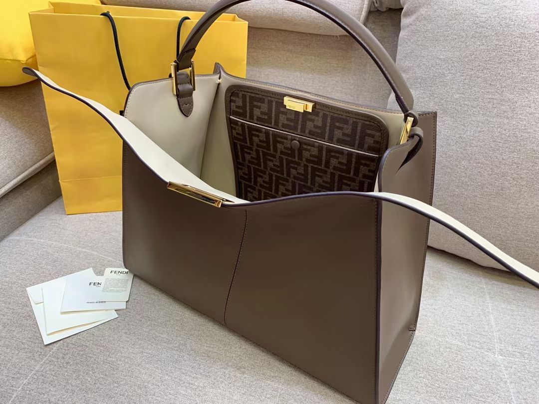 Fendi Peek-a-boo X-Lite 43 x 33 x 15 cm