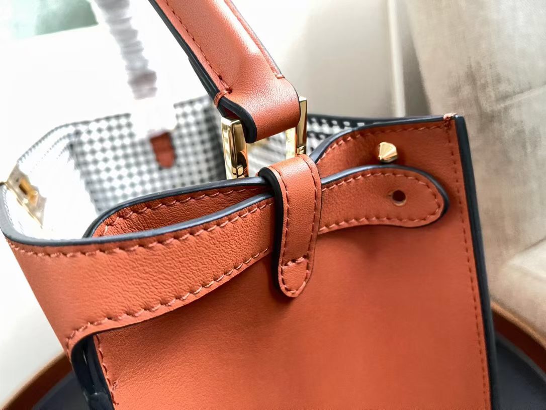 Fendi Peek-a-boo X-Lite 30х25х14 cm