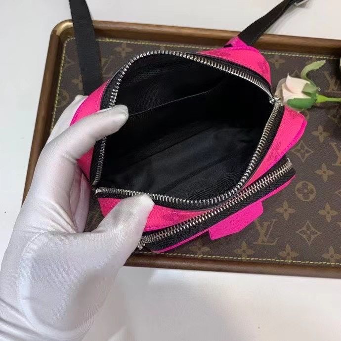 Louis Vuitton 15x9x7cm